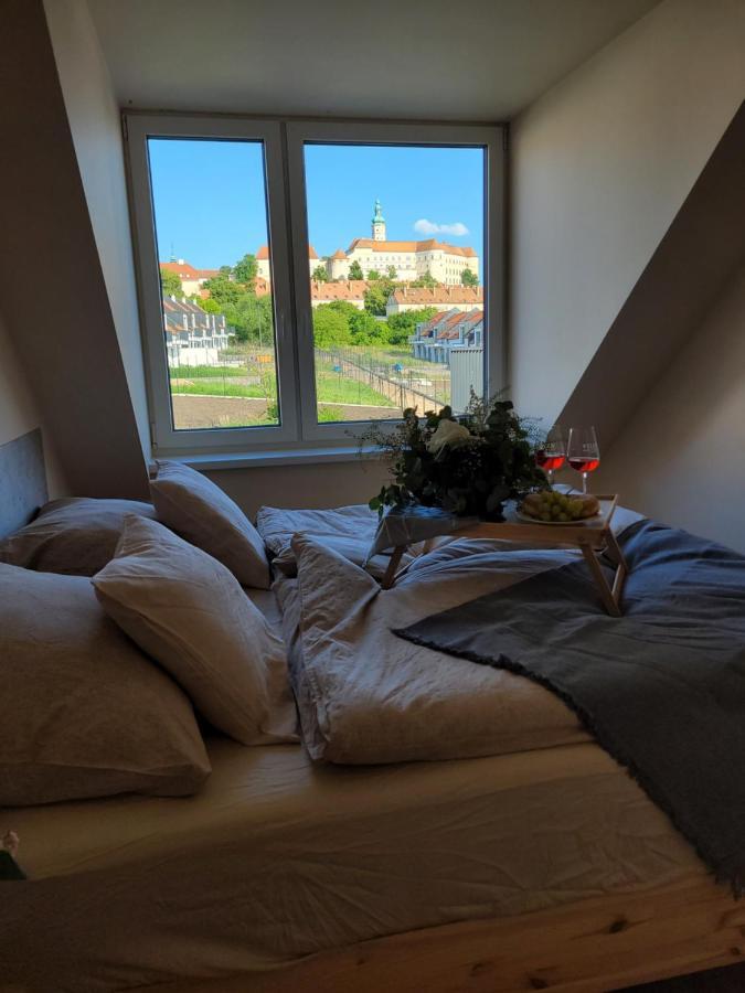 Zamek Na Dlani Mikulov Apartment Luaran gambar