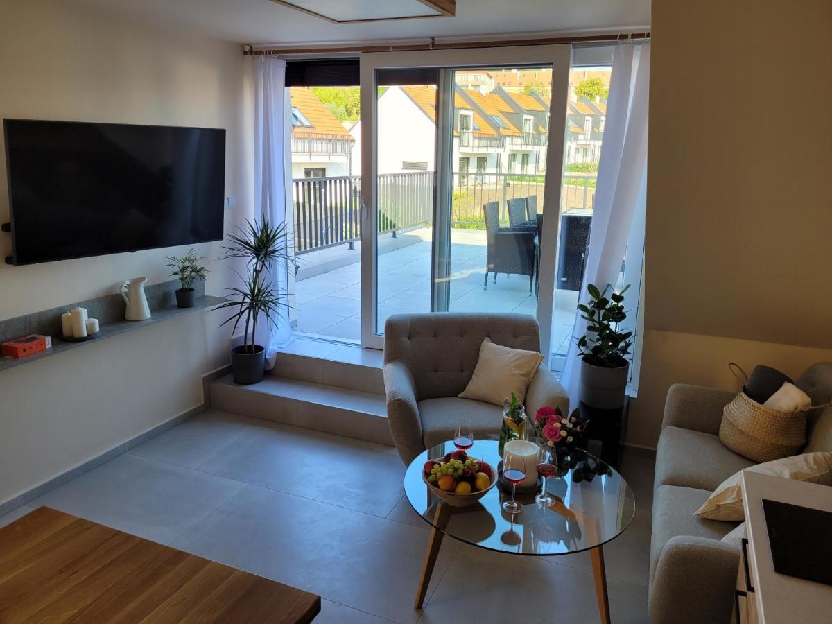 Zamek Na Dlani Mikulov Apartment Luaran gambar