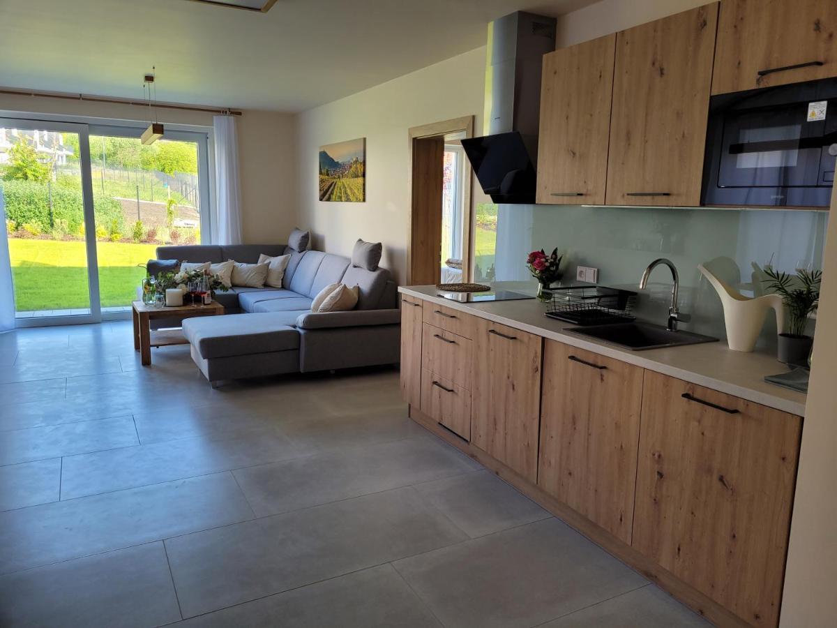 Zamek Na Dlani Mikulov Apartment Luaran gambar